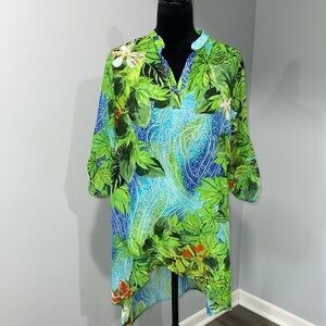 Cha Cha Vente Tropical theme floral tunic top blouse size large green high low